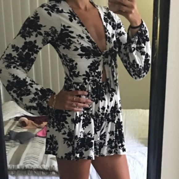 Floral romper - Picture 2 of 2